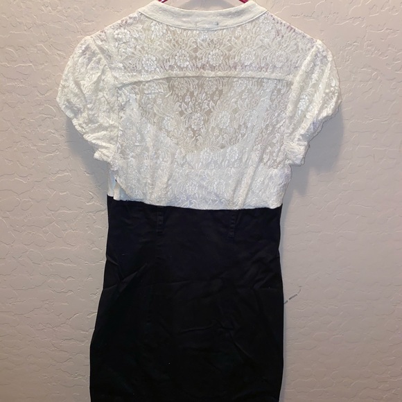 Business dress - Picture 2 of 3